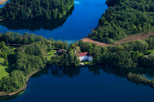 Hartmannsberg Schloß, Luftaufnahme | © Tourist Info Bad Endorf, Markus Weißmüller