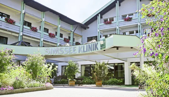 Simssee Klinik, Eingang | © Simssee Klinik
