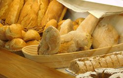 Bauernmarkt Bad Endorf, Brot und Kuchen | © Bauernmarkt Bad Endorf