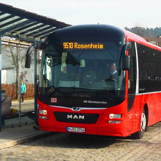 Busbahnhof Bad Endorf, RVO Bus | © Tourist Info Bad Endorf